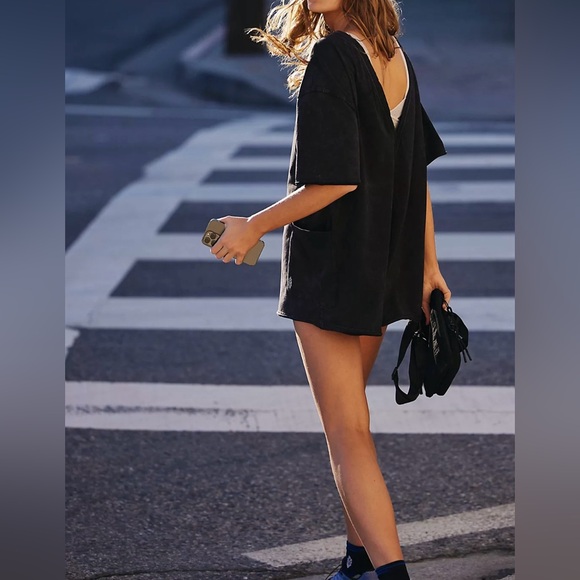 ▪️NWT Free People Hot Shot Tee Romper in Black - Picture 4 of 12